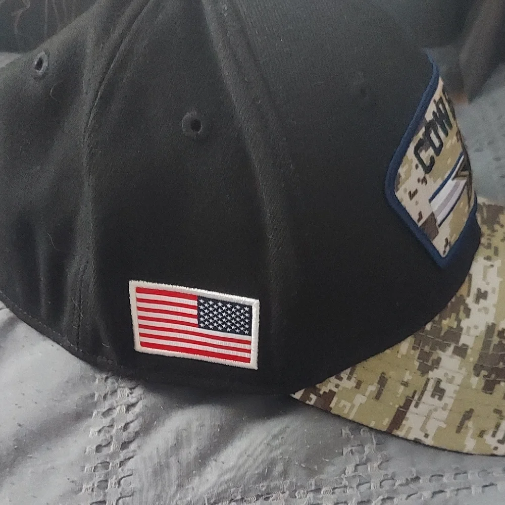 Cowboys Black and Camo Cap - Picture 2 of 4
